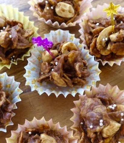 チョコフレークナッツボール