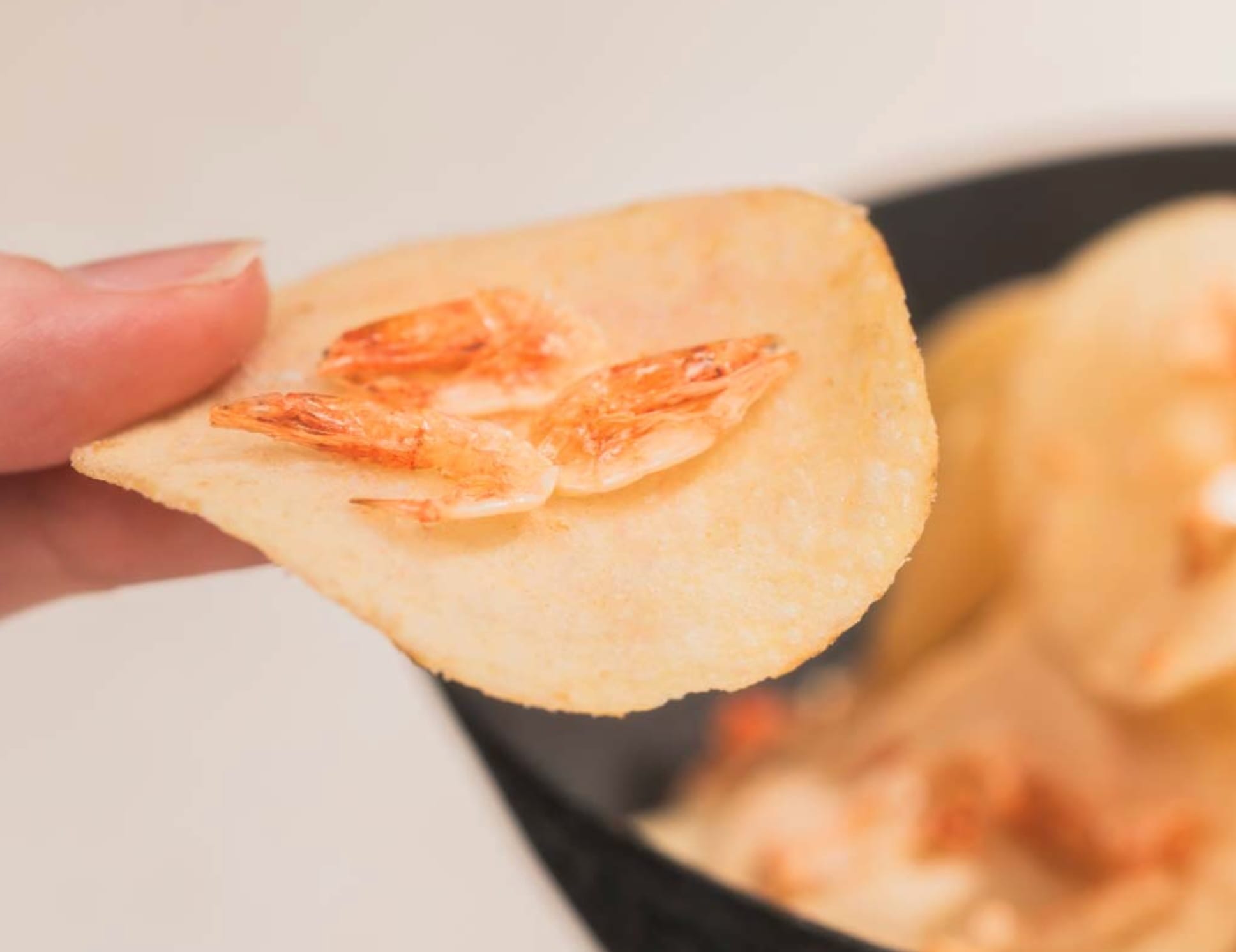 湖池屋　春の揚げたて直送便　ポテトチップス