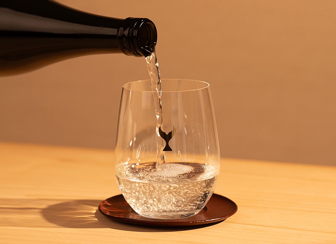 酔鯨 湖池屋コラボ 鯨乃友(くじらのとも)日本酒とポテトチップスセット